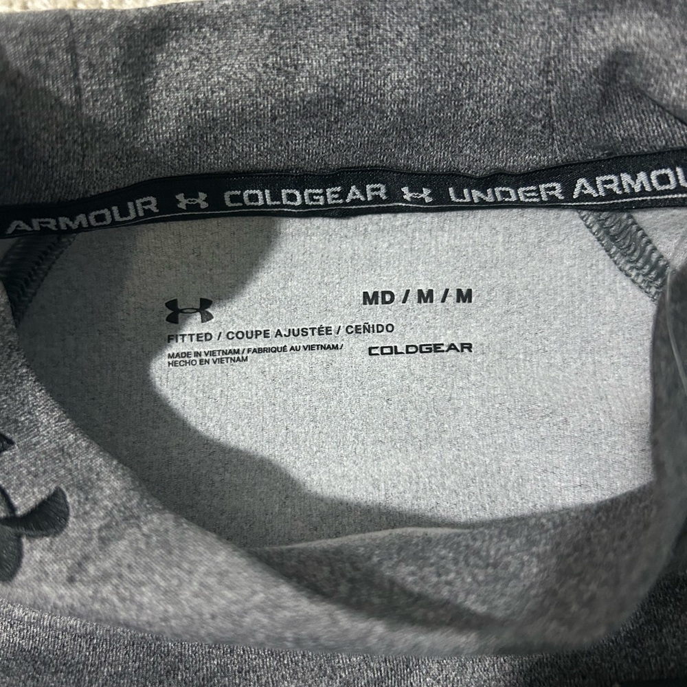 Under Armour ColdGear Shirt size: medium - Picture 5 of 8